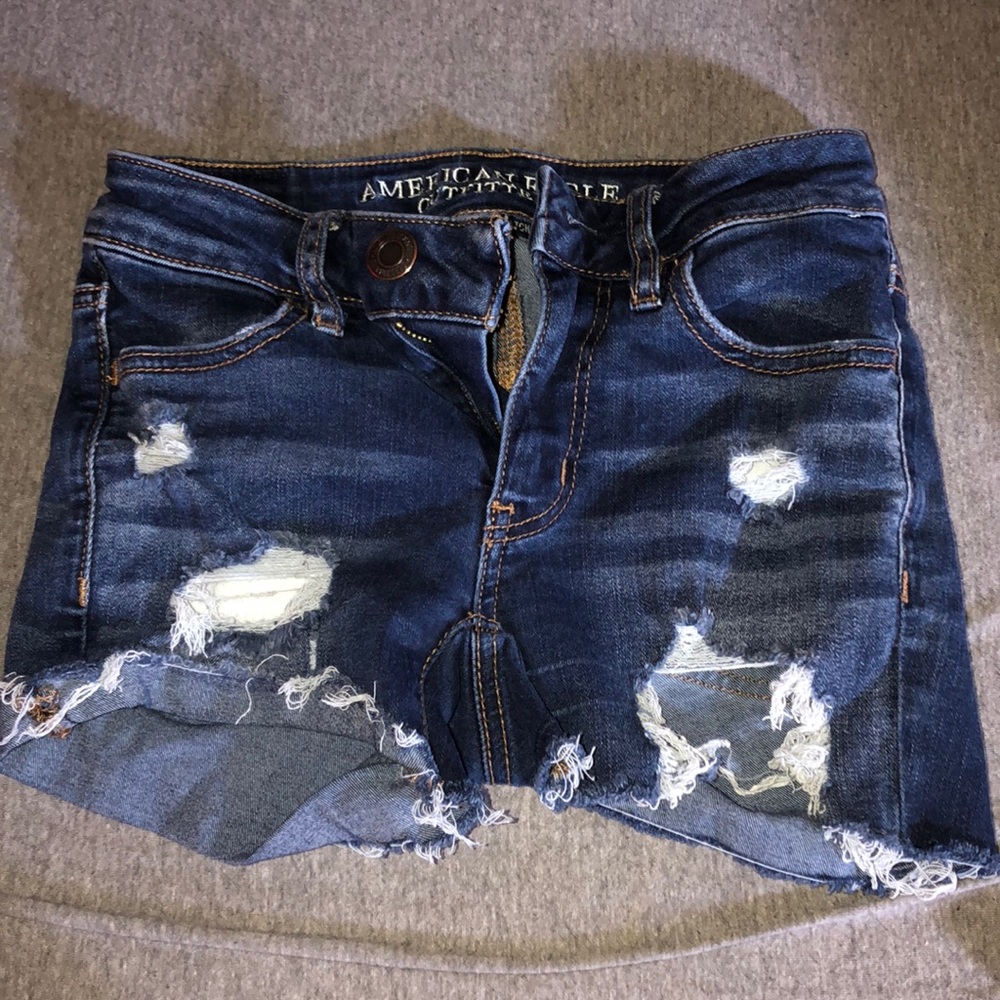 American Eagle outfitters ripped shorts size 00